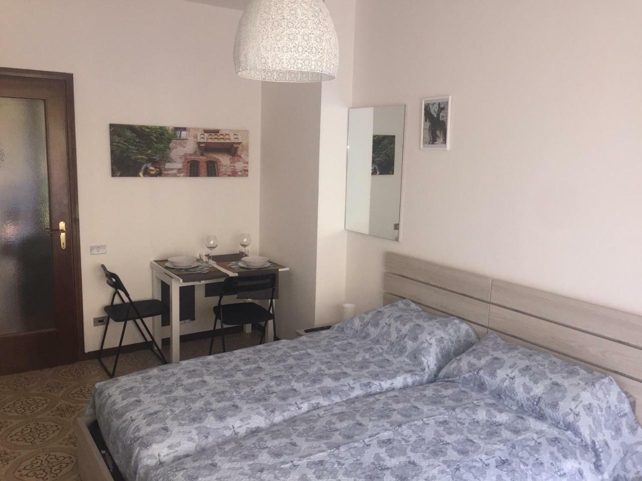 Room Verona Holidays Exterior foto